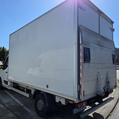 80f0fe8c-0476-46e9-9fd9-9a2bdfb70e52